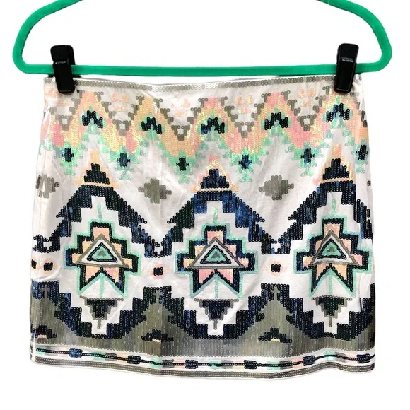 Express Small Mini Skirt Sexy Sequin Stretch Southwestern Aztec Boho Short - Picture 6 of 6
